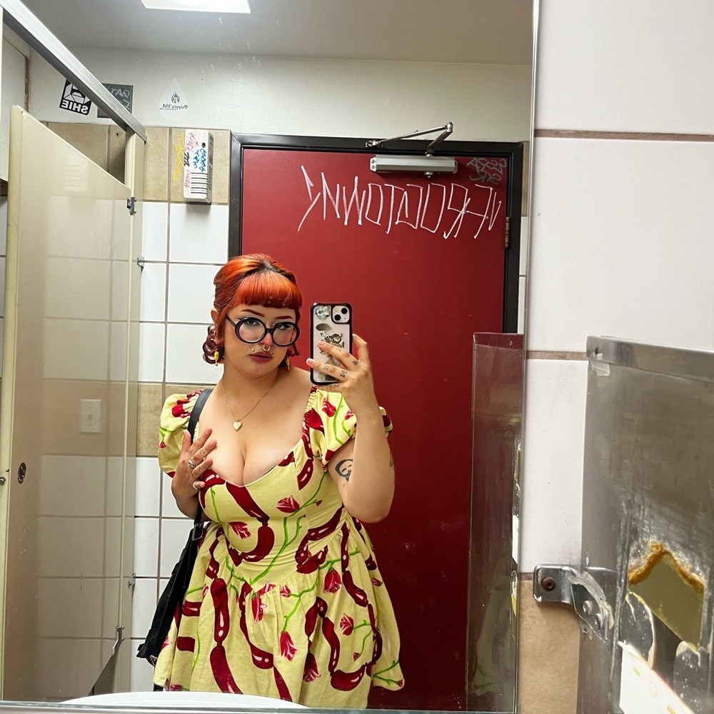 Meet your Posher, Charlotte